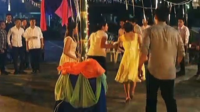 Tin, kinaladkad ng kanyang Ina pauwi ng bahay