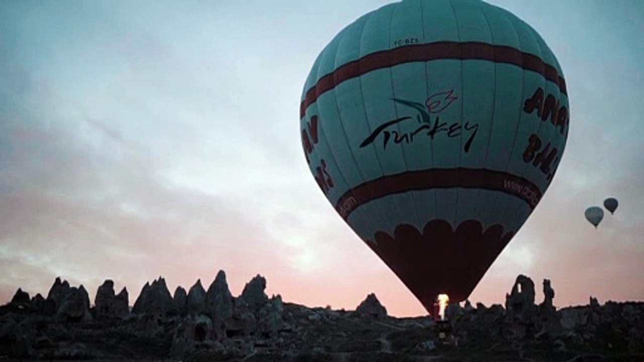 Hot-air balloon