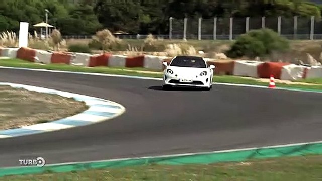 AVANT-PREMIERE: Découvrez les premières images du magazine auto Turbo diffusé demain matin sur M6 - VIDEO