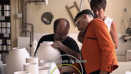 [EXTRAIT 2] Matali Crasset, le design ludique et politique : des vases et des chaises - 9/11/2019