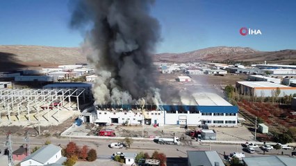 Sivas’ta fabrika yangını