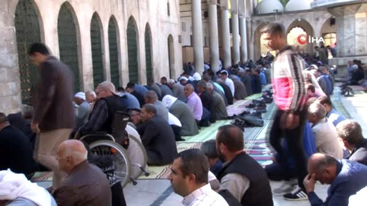 Balıklıgöl'de Mevlit Kandili yoğunluğu
