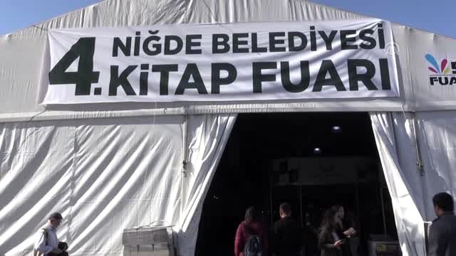 Niğde Kitap Fuarı İçişleri Bakan Yardımcısı İnce'nin katılımıyla açıldı
