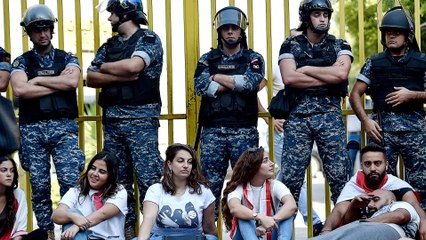 Lebanon protests: Crisis affecting fuel and medicine imports