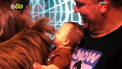 The Laugh Jedi! Baby Star Wars Fan Captured Having Happy Moment With Chewbacca