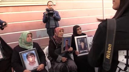 TBMM İnsan Hakları İnceleme Komisyonundan Diyarbakır annelerine destek