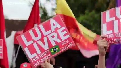 El expresidente Lula sale de la cárcel tras una decisón de la Corte Suprema