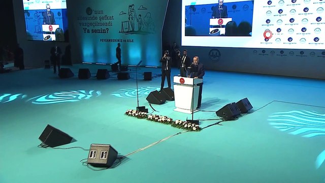 Cumhurbaşkanı Erdoğan: “İslam kardeşliğinin sınırı yoktur. Hiç kimse bizim aramıza ayrılık tohumu ekemez”