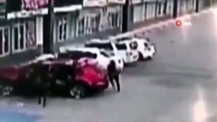 - El Chapo'nun Oğlunu Yakalayan Polis 155 Kuşunla Öldürüldü