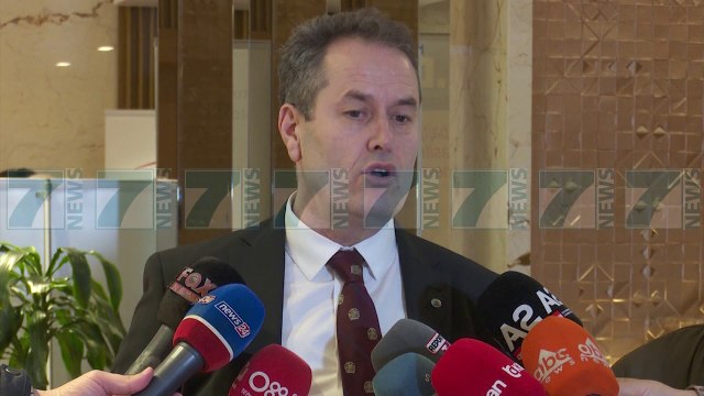ALARM TEK TRAUMA, MJEKET PO IKIN, PACIENTET PO SHTOHEN - News, Lajme - Kanali 7