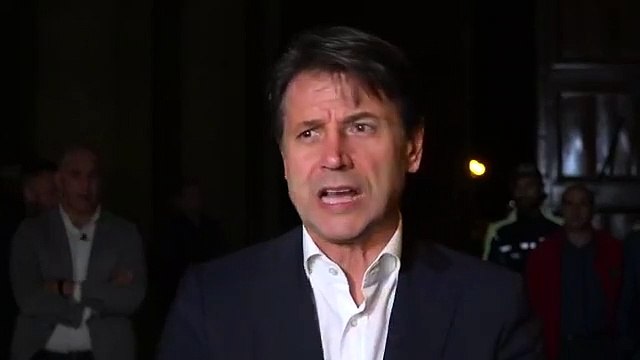 Il premier Giuseppe Conte alla Prefettura di Taranto dopo l'incontro con gli operai all'ex Ilva e la visita agli stabilimenti 8.11.19