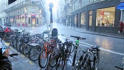 - Paris’te dolu yağdı, sokaklar beyaza büründü