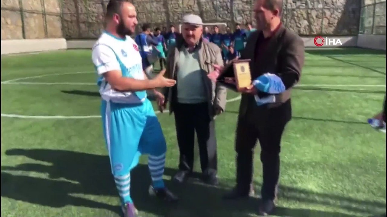 Aybüke öğretmen anısına halı saha turnuvası düzenlendi