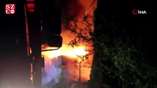 Geri dönüşüm fabrikasında korkutan yangın