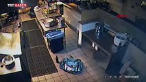 ABD'de restoranın mutfağına girmeye çalışan hırsız yere çakıldı