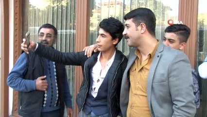 "Çok sevdim yalan oldu" şarkısıyla tanınan Fatih Bulut'tan 'garip' silah açıklaması