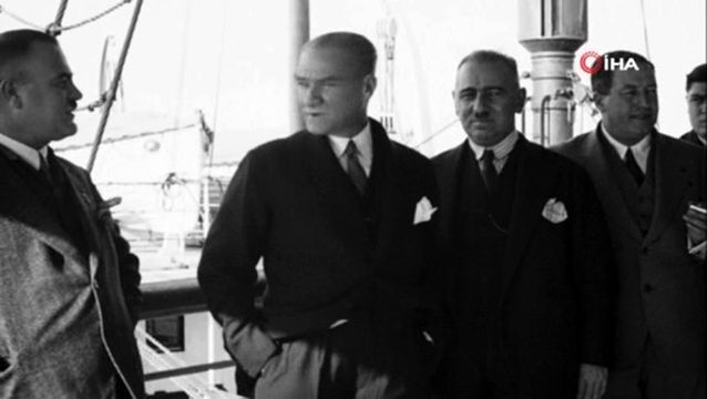 Bakan Ersoy, Atatürk'ün yayınlanmamış görüntüsünü 10 Kasım mesajında paylaştı