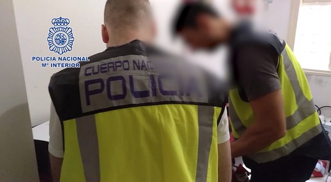 Detienen a ocho pedófilos por acoso sexual a través de internet