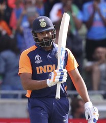 Rohit Sharma all set to join Afridi, Gayle in 400 sixes club | Oneindia Malayalam