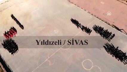 Öğrencilerin "10 Kasım" koreografisi sosyal medyada ilgi gördü