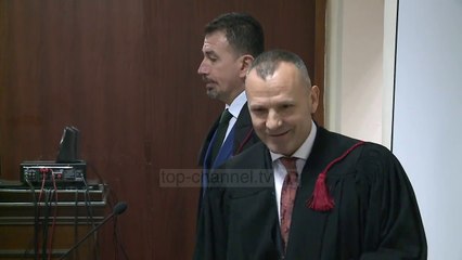 Akuza rrëzoi “pastrimin e parave”/ Nik Muzin u pendua, do flasë, kërkon garanci nga Shqipëria