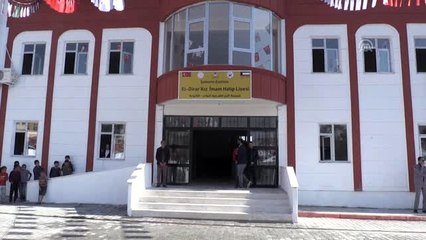 Kuveyt'ten Türk ve Suriyeli çocukların eğitimine destek