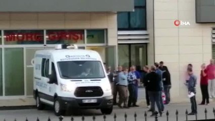 Antalya'da bir evde ölü bulunan dört kişilik ailenin cenazeleri morgdan alındı