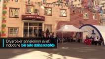 Diyarbakır annelerinin evlat nöbetine bir aile daha katıldı