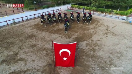Atlı polislerden 10 Kasım'a özel anma videosu