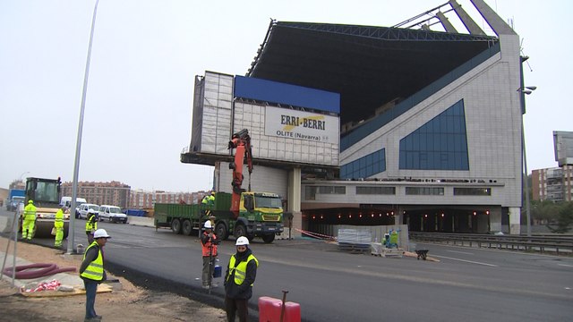 Continúan las demoliciones del estadio Vicente Calderón