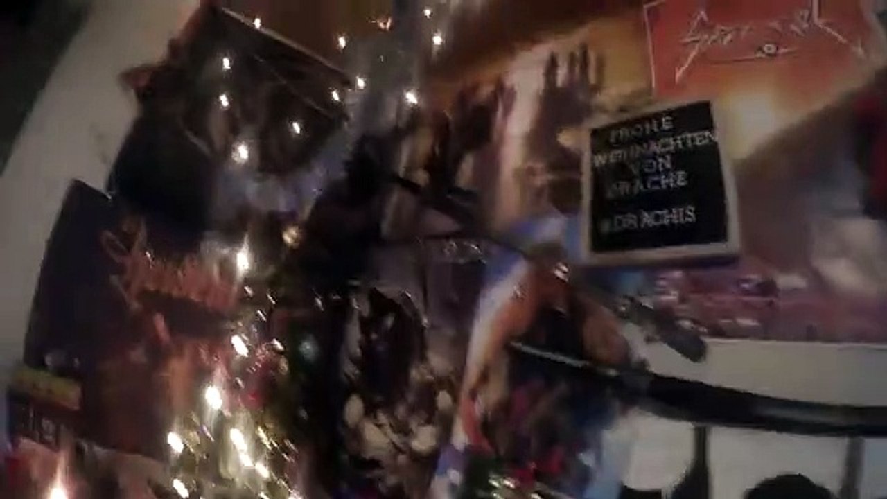 Ein Drache muss Feuerspein