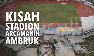Kisah di Detik-Detik Stadion Arcamanik Bandung Ambruk