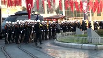 Mustafa Kemal Atatürk, vefatının 81'inci yıl dönümünde Taksim'de anıldı