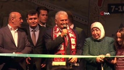 Binali Yıldırım'a Maltepe’de Yoğun İlgi