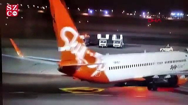 Yolcu uçağının iniş takımları alev aldı