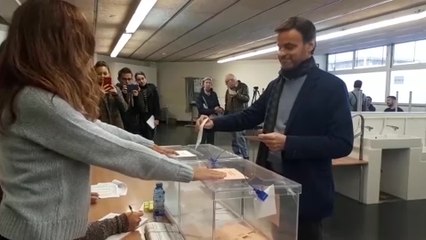 Download Video: Jaume Asens (ECP, comuns) vota en Barcelona