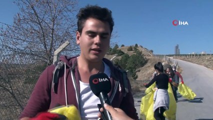 Üniversite öğrencilerinden çevre temizliği