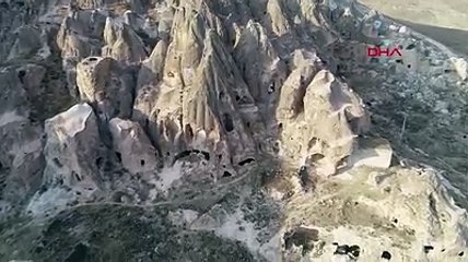 Kayadan oyma cami kaderine terk edildi