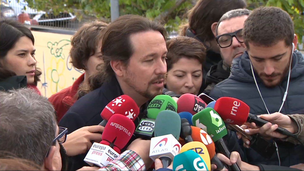 Iglesias, tras votar: "Vamos a tender la mano al PSOE"
