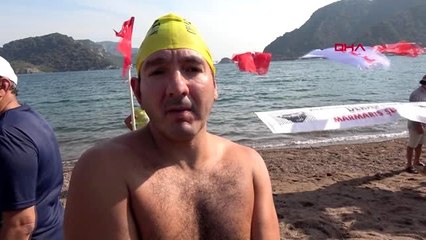 Muğla marmaris'te kulaçlar atatürk'ü anmak için atıldı