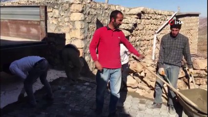 Gercüş’te parke taşı ustalarından Atatürk'e saygı duruşu