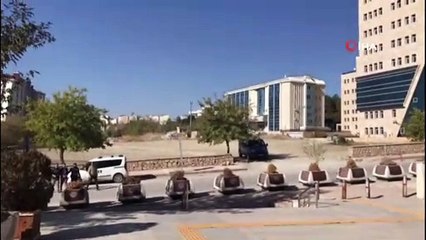 Kalaşnikof ile yakalanan şüpheli tutuklandı