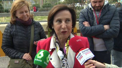 Margarita Robles pide "que nadie se quede en casa"