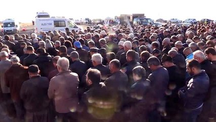 Evlerinde ölü bulunan 2'si çocuk 4 kişi defnedildi (3)