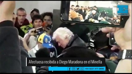 Afectuosa recibida a Diego en el José María Minella