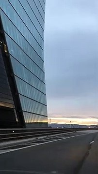 OM-Lyon : la circulation saturée à la Joliette, le cortège des supporters s'est élancé au Prado