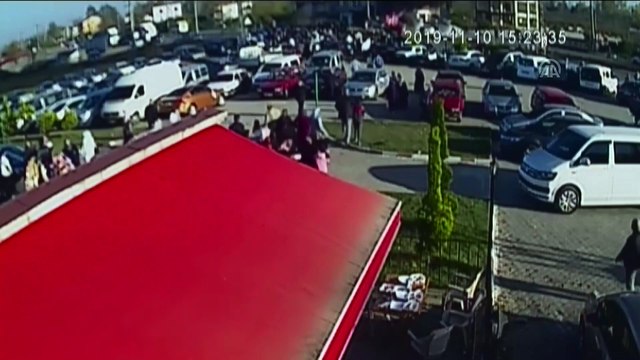 Savcının kullandığı cip ile otomobil çarpıştı: 1 ölü, 8 yaralı - Güvenlik kamerası - SAMSUN