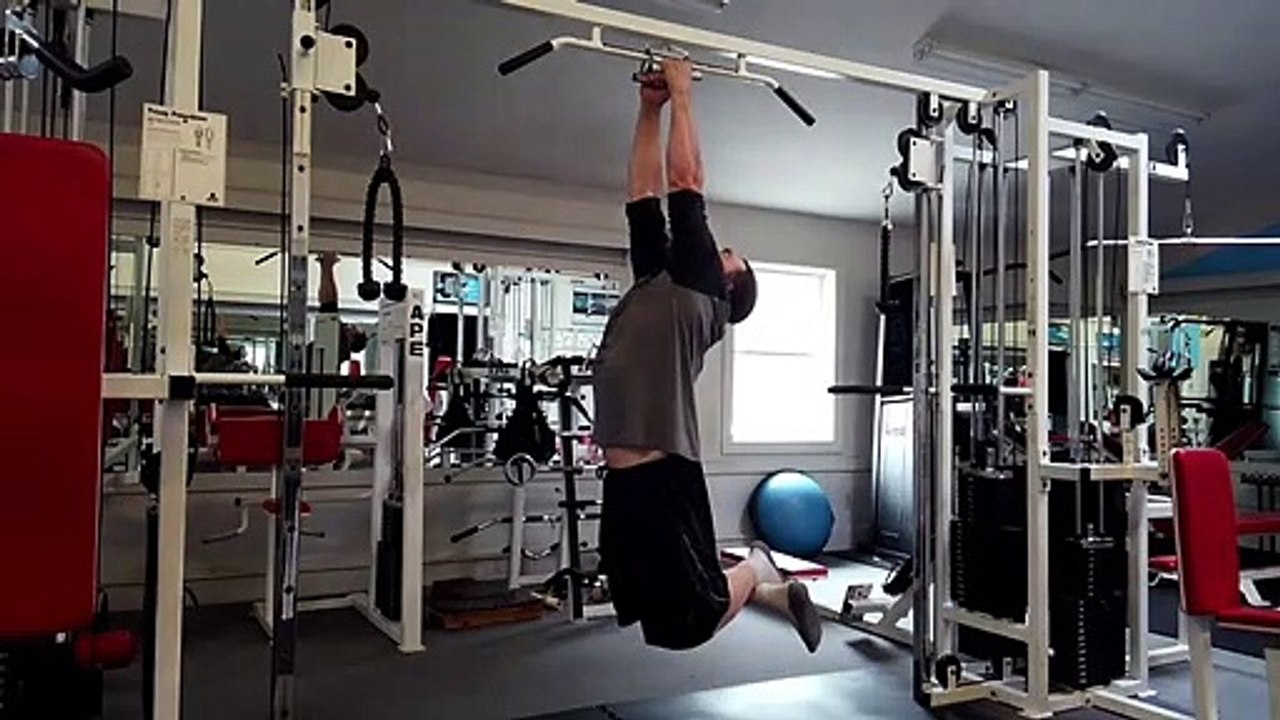 V Pullups 233lb
