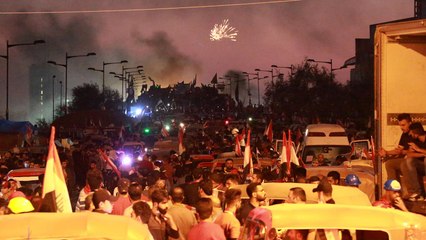 الرئاسات الثلاث بالعراق تصدر بيانا تتعهد فيه بتلبية مطالب المحتجين