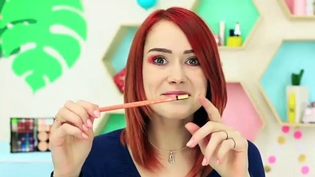 RETO MAQUILLAJE CON COMIDA Y ÚTILES ESCOLARES